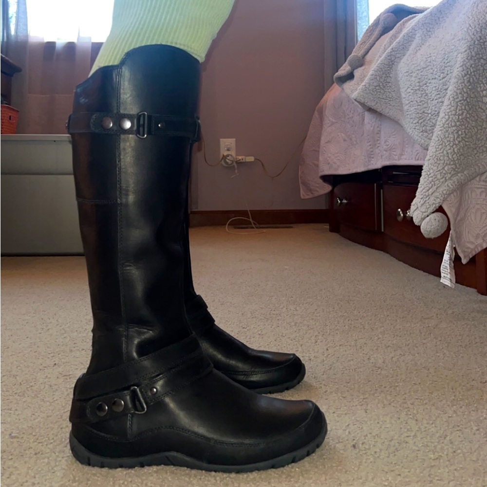 Black North Face Tall Boots (7.5)